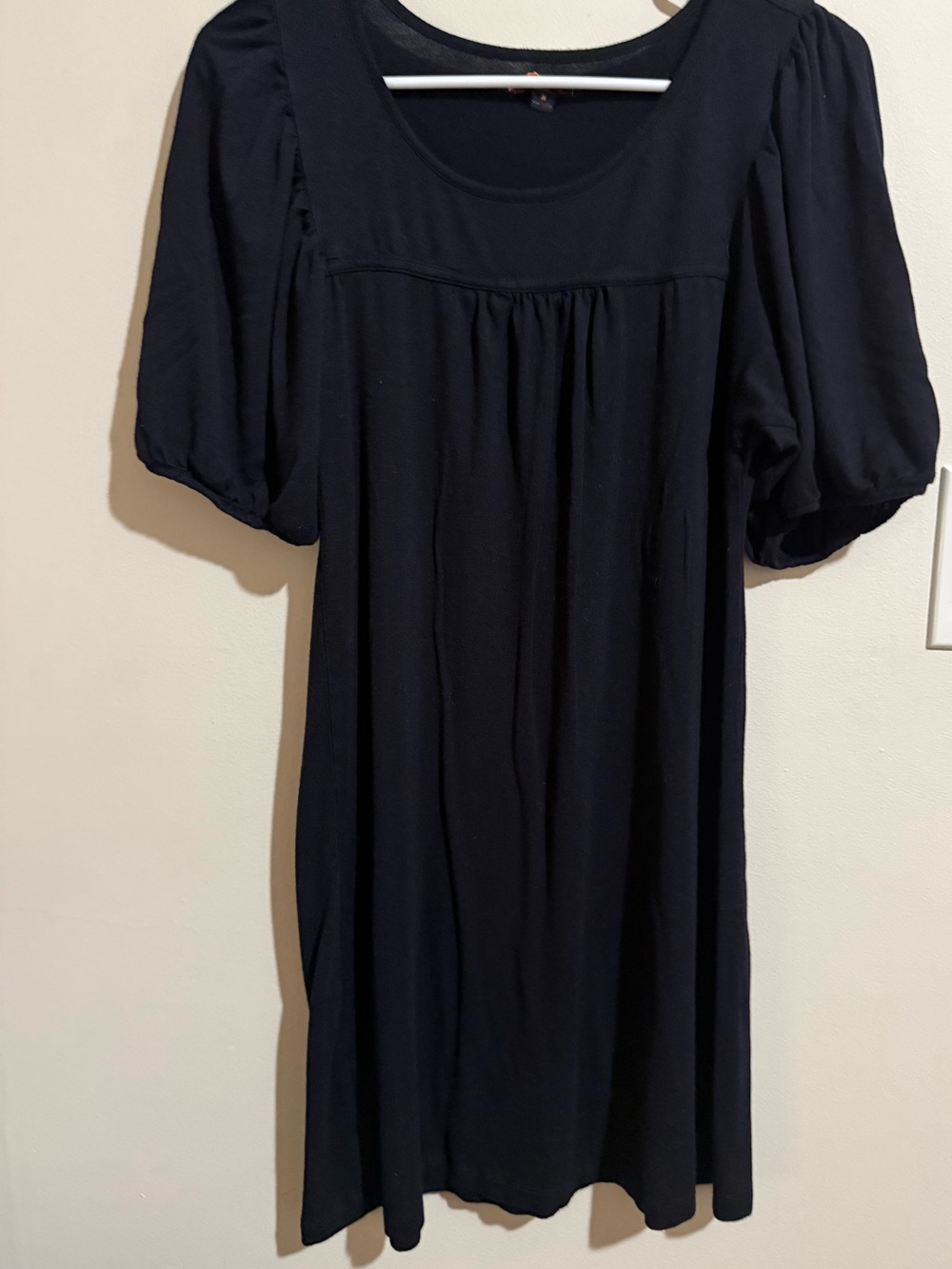 Forever 21/Love 21 Black Puff-Sleeve Midi Dress